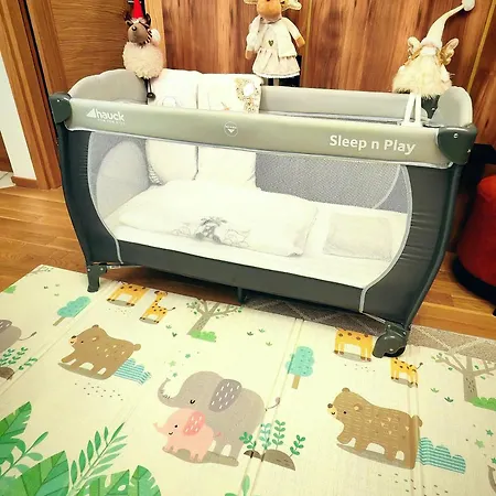 アパート Royal ズラティボール